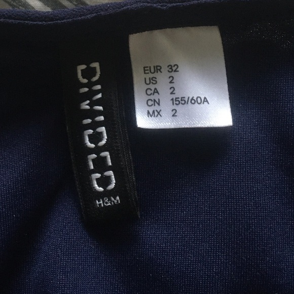 🌺2 for $30🌺 Forever 21 romper (shorts) - Picture 4 of 5